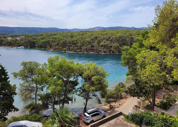 Bugenvila Apartman Vrboska