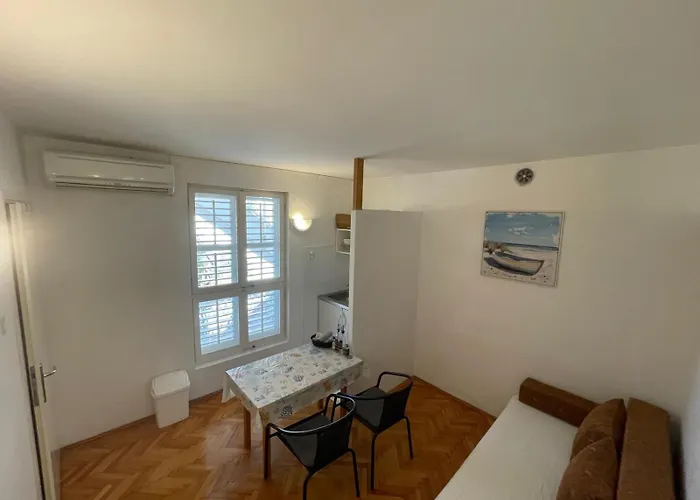 Apartman Bugenvila