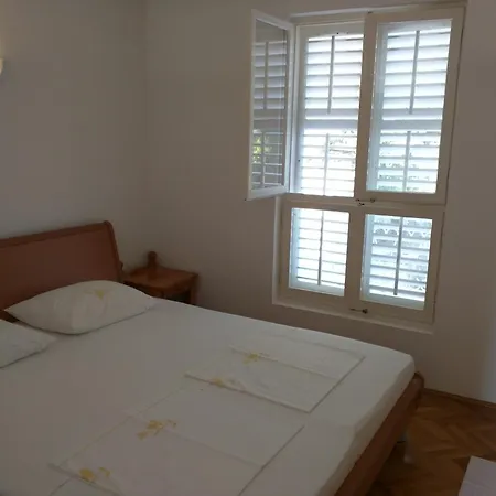 Bugenvila Vrboska