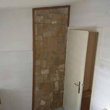 Bugenvila Apartamento Vrboska