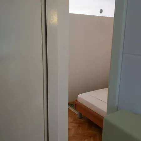Bugenvila * Vrboska