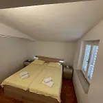 Bugenvila 아파트