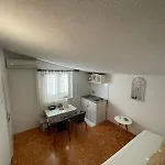 아파트 Bugenvila